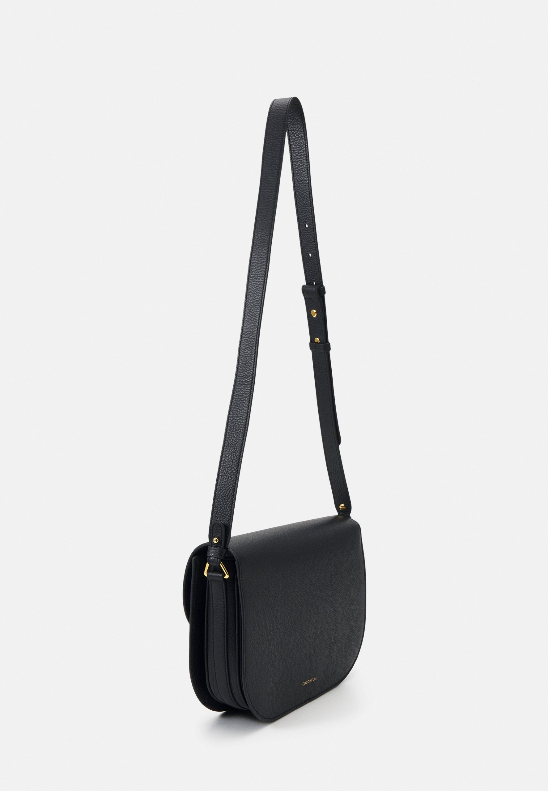borsa-coccinelle-tracolla-671rrp-1.jpg borsa coccinelle tracolla - immagine 1