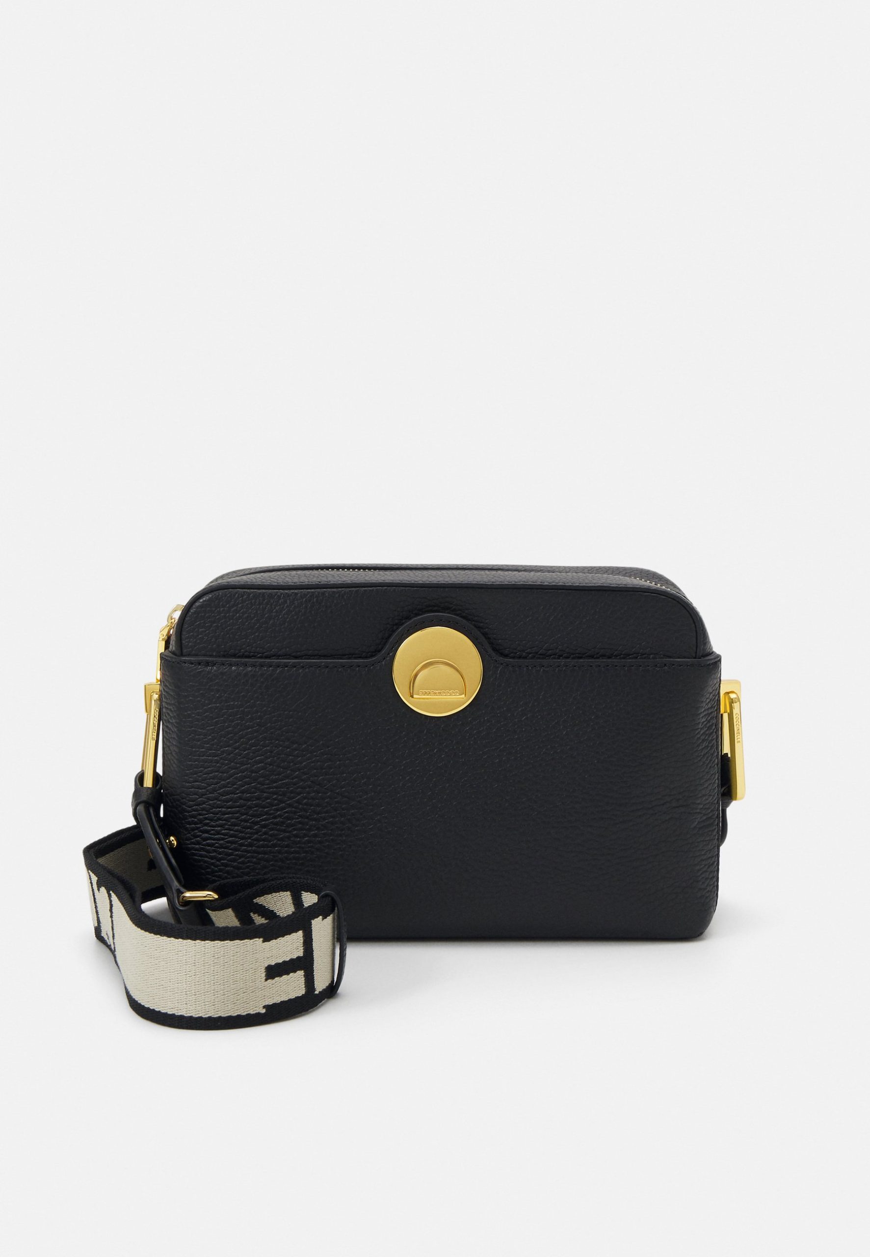 borsa-coccinelle-tracolla-672ujd-1.jpg borsa coccinelle tracolla - immagine 1