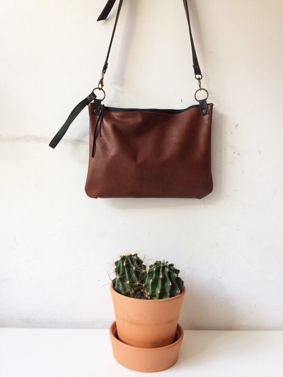 borsa-pelle-869qzc-1.jpg borsa pelle - immagine 1