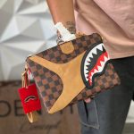 pochette uomo sprayground